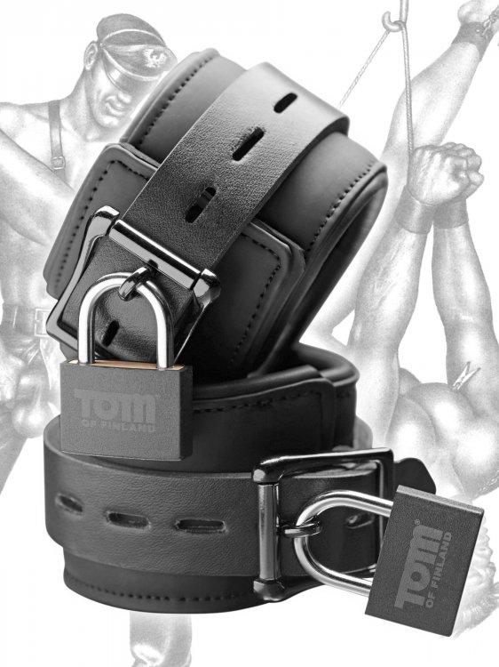 Tom Of Finland Neoprene Wrist Cuffs W-locks